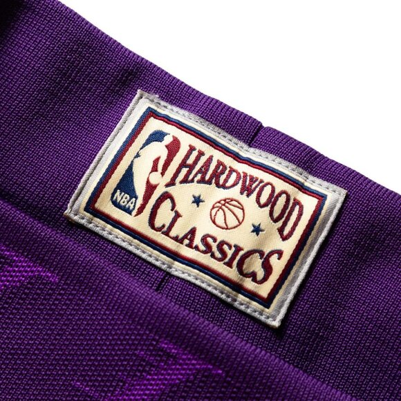 LA Lakers Bodega x Mitchell & Ness My Towns Worldwide Respect Lakers Shorts - Picture 4 of 5